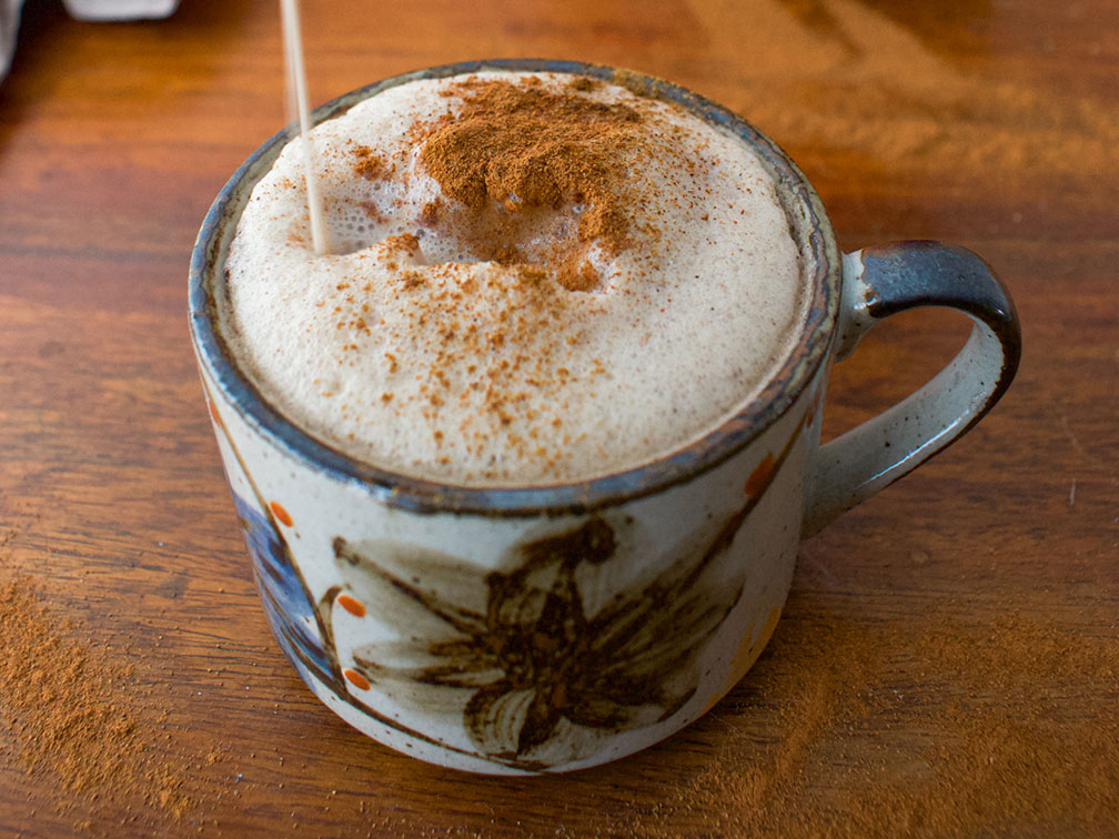 superfood powder latte
